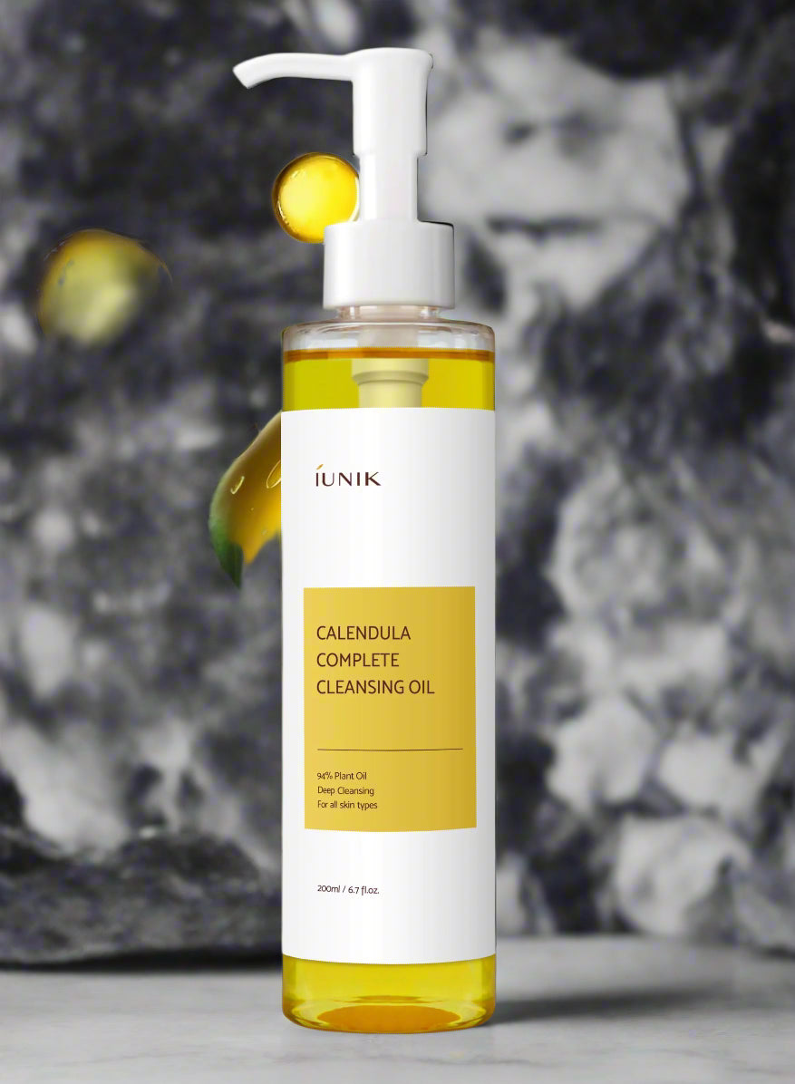 IUNIK Calendula & Jojoba Vegan Cleansing Oil - Gentle Makeup & Blackhead Remover